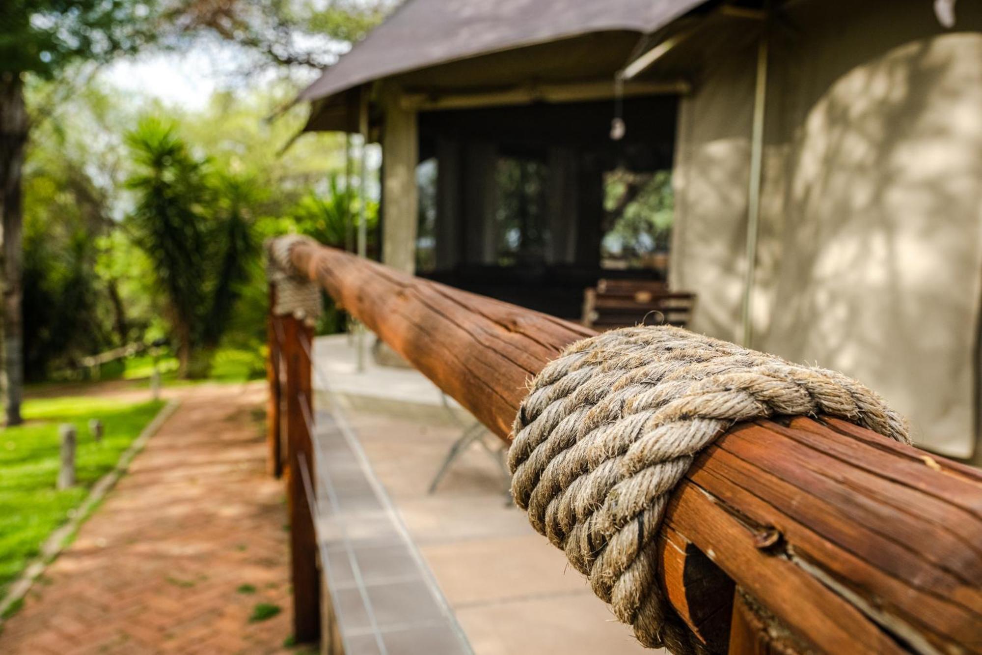 Taranga Safari Lodge Rundu Exteriör bild