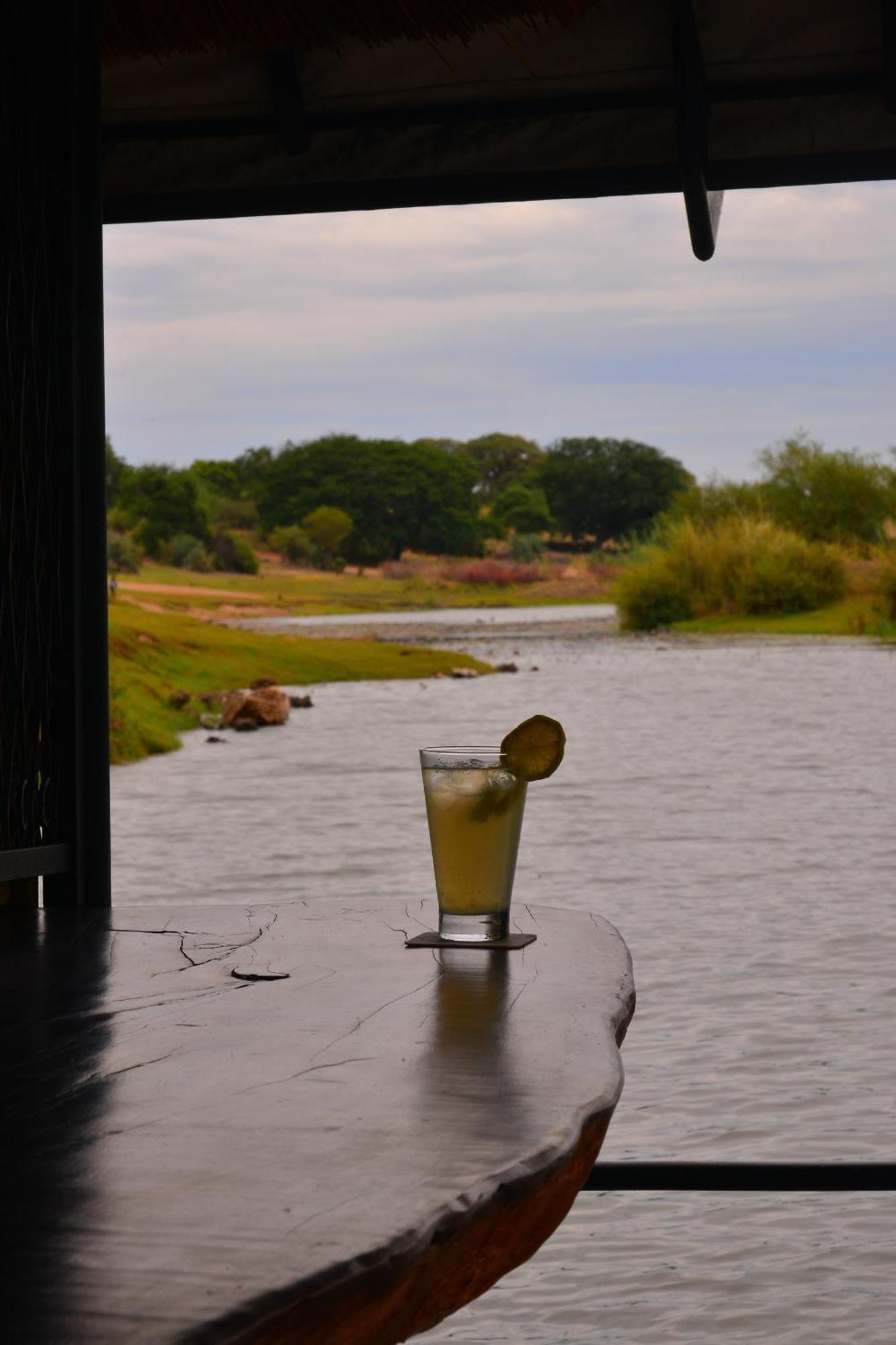 Taranga Safari Lodge Rundu Exteriör bild