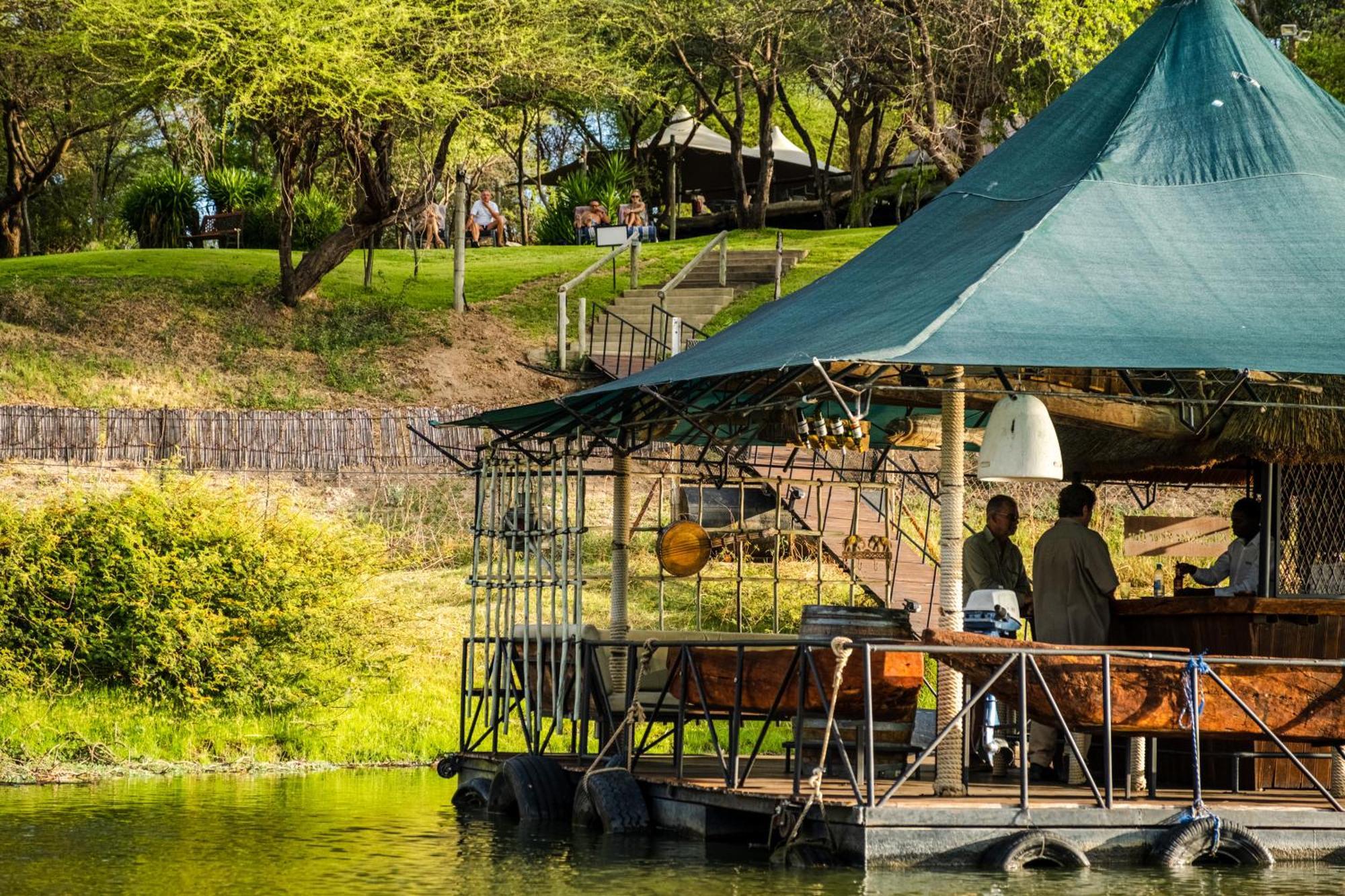 Taranga Safari Lodge Rundu Exteriör bild