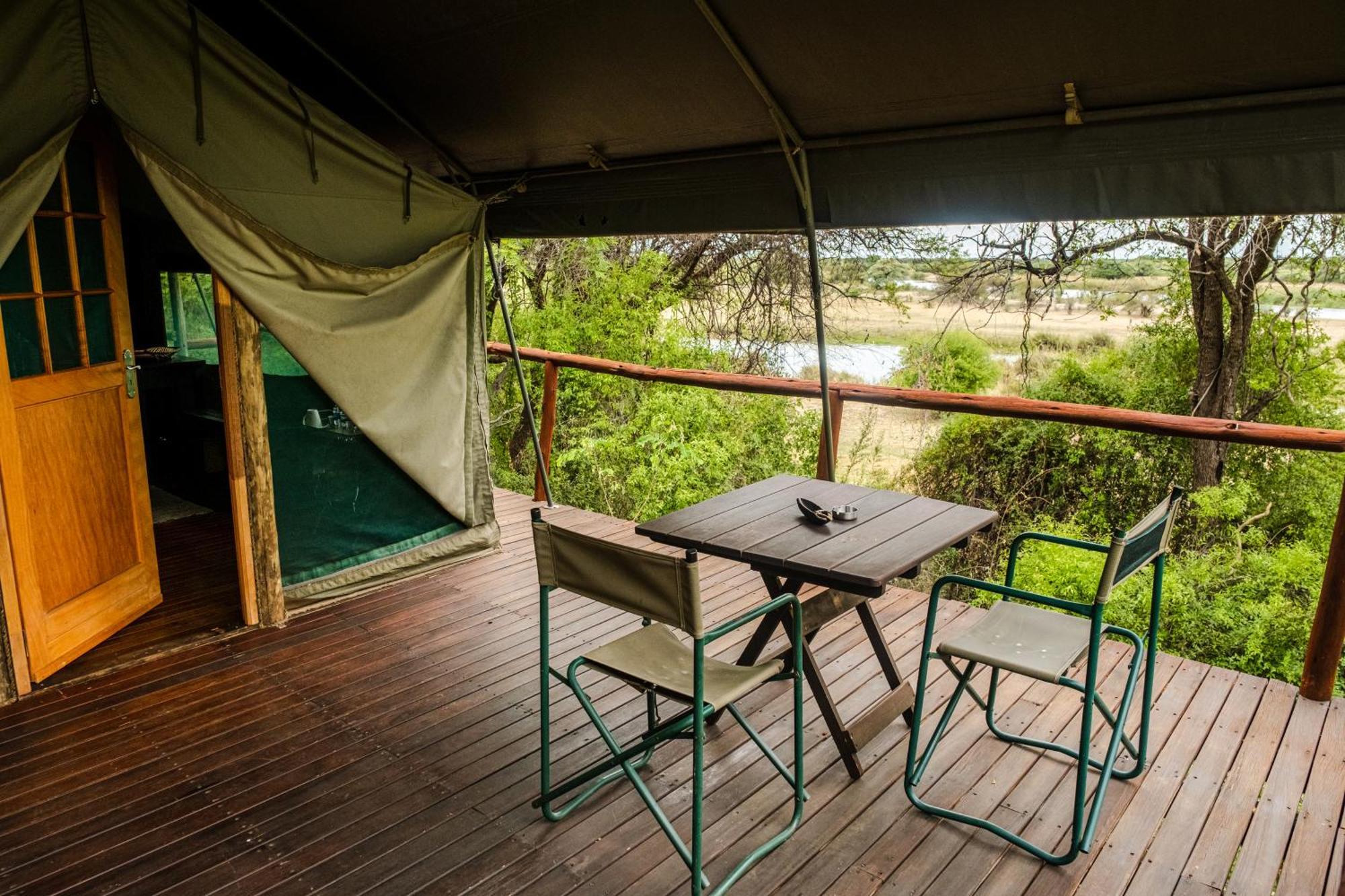 Taranga Safari Lodge Rundu Exteriör bild